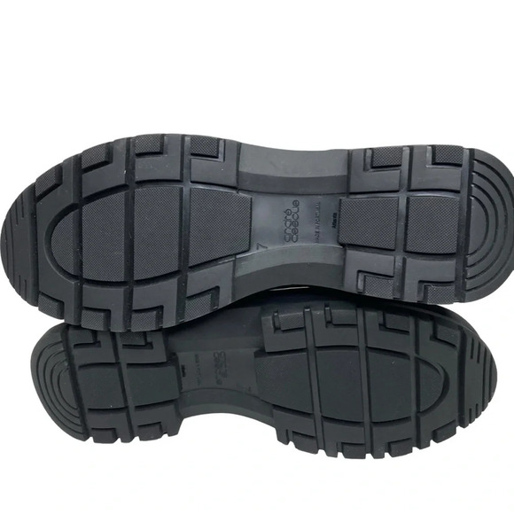 NWOT Andre Assous Leandra Water Resistant Leather Boots. Sz: 7 - Picture 9 of 12